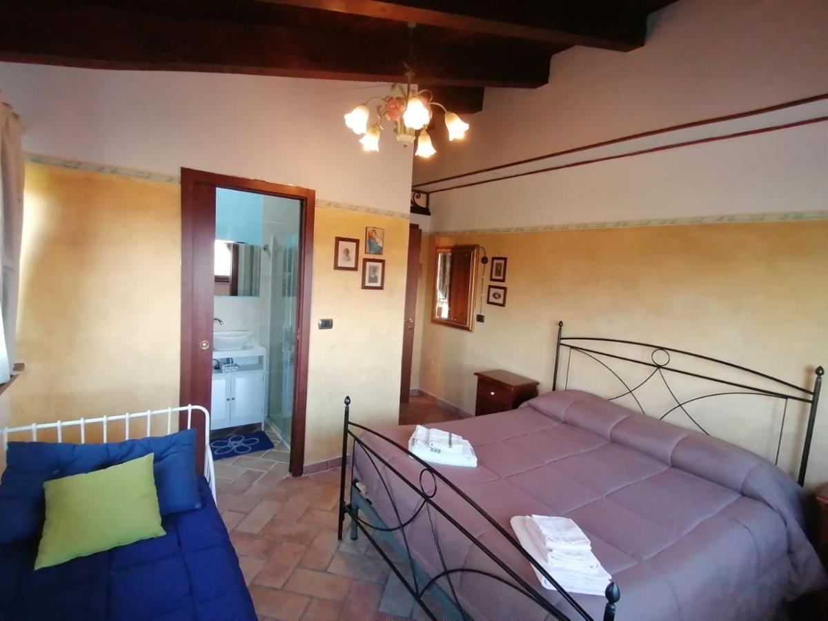 Il Castagneto Bed & Breakfast Camerino Exterior photo