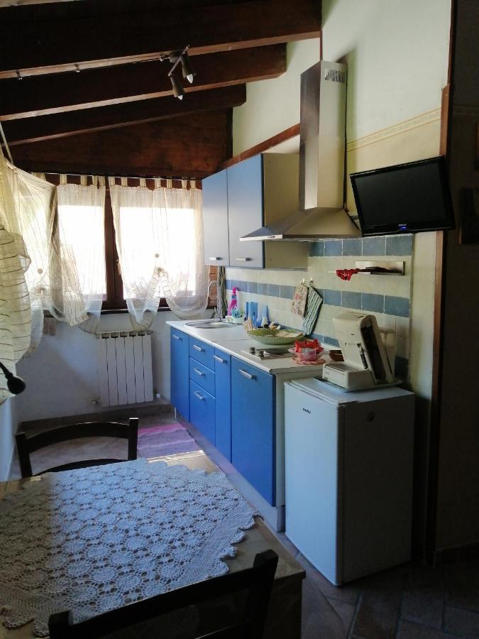 Il Castagneto Bed & Breakfast Camerino Exterior photo