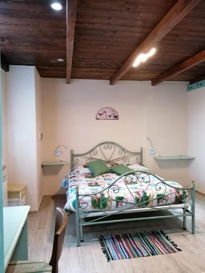 Il Castagneto Bed & Breakfast Camerino Exterior photo